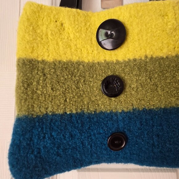 Handcrafted wool felted handbag - Picture 2 of 4